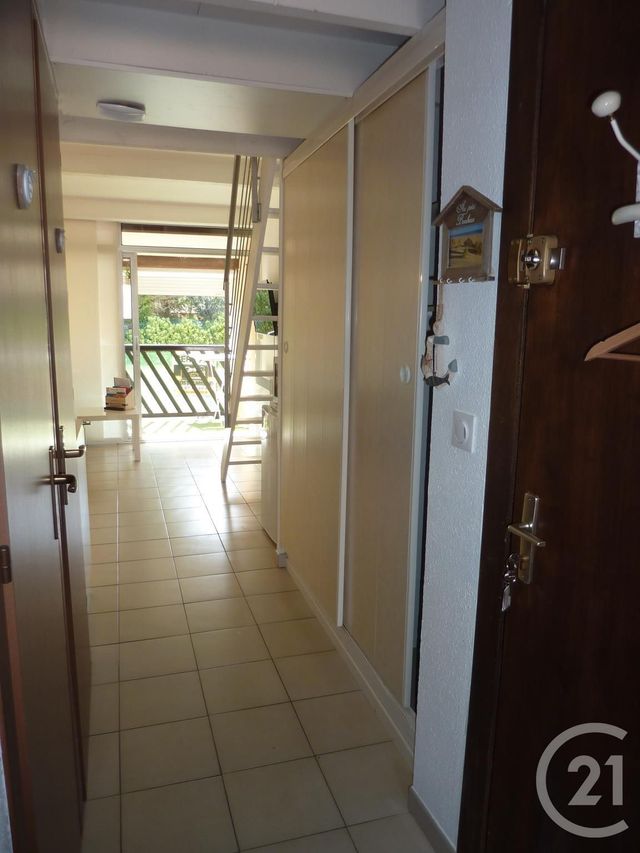 Afficher la photo en grand Appartement F2 à louer - 2 pièces - 24.24 m2 - SETE - 34 - LANGUEDOC-ROUSSILLON - Century 21 Alizés - Puig Immobilier