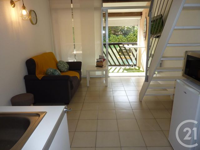 Afficher la photo en grand Appartement F2 à louer - 2 pièces - 24.24 m2 - SETE - 34 - LANGUEDOC-ROUSSILLON - Century 21 Alizés - Puig Immobilier