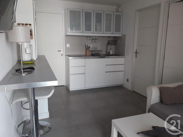 Appartement F2 à louer - 2 pièces - 22.29 m2 - SETE - 34 - LANGUEDOC-ROUSSILLON - Century 21 Alizés - Puig Immobilier