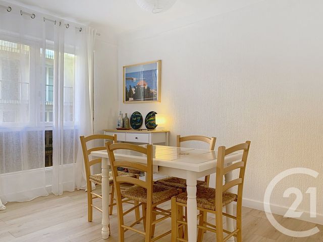 Appartement F3 à louer - 3 pièces - 65.0 m2 - SETE - 34 - LANGUEDOC-ROUSSILLON - Century 21 Alizés - Puig Immobilier