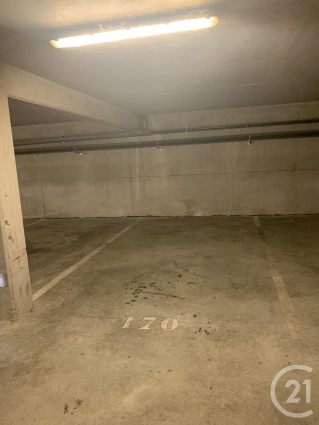 parking à louer - 11.0 m2 - SETE - 34 - LANGUEDOC-ROUSSILLON - Century 21 Alizés - Puig Immobilier