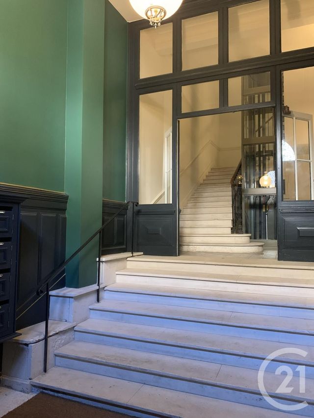 Appartement F2 à louer - 2 pièces - 40.0 m2 - SETE - 34 - LANGUEDOC-ROUSSILLON - Century 21 Alizés - Puig Immobilier