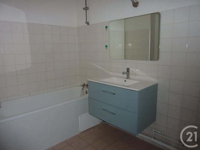 Appartement T3 à vendre - 3 pièces - 63.52 m2 - SETE - 34 - LANGUEDOC-ROUSSILLON - Century 21 Alizés - Puig Immobilier