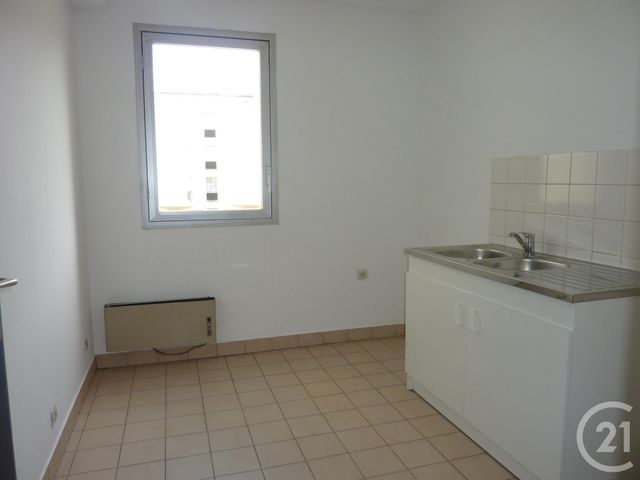 Appartement T3 à vendre - 3 pièces - 63.52 m2 - SETE - 34 - LANGUEDOC-ROUSSILLON - Century 21 Alizés - Puig Immobilier