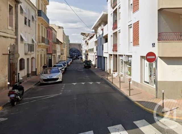 parking à louer - 7.0 m2 - SETE - 34 - LANGUEDOC-ROUSSILLON - Century 21 Alizés - Puig Immobilier