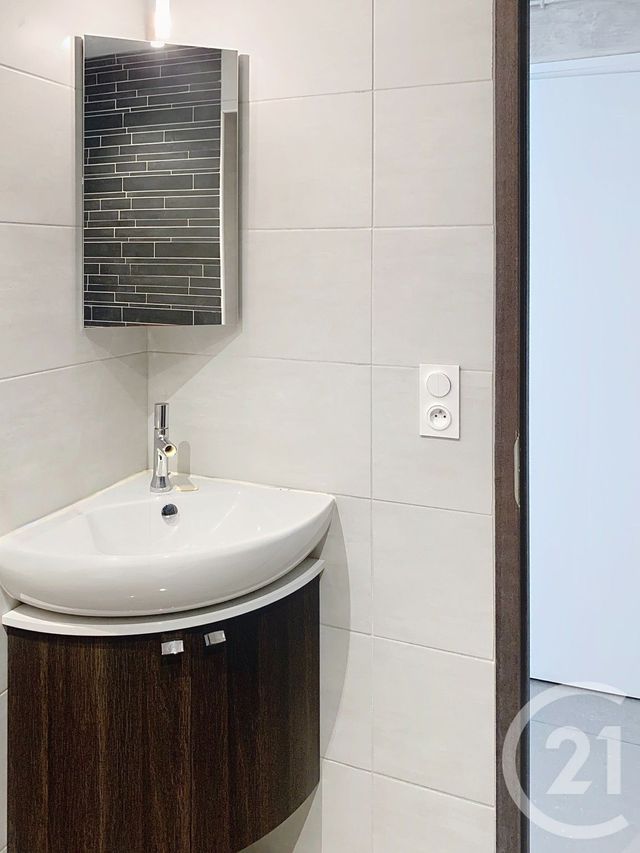 commerce à louer - 77.62 m2 - FRONTIGNAN - 34 - LANGUEDOC-ROUSSILLON - Century 21 Alizés - Puig Immobilier