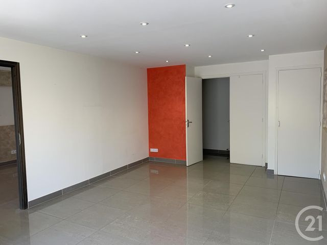 Afficher la photo en grand commerce à louer - 77.62 m2 - FRONTIGNAN - 34 - LANGUEDOC-ROUSSILLON - Century 21 Alizés - Puig Immobilier