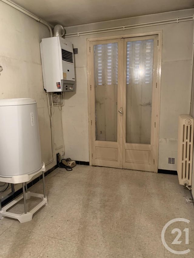 Afficher la photo en grand commerce à louer - 77.62 m2 - FRONTIGNAN - 34 - LANGUEDOC-ROUSSILLON - Century 21 Alizés - Puig Immobilier