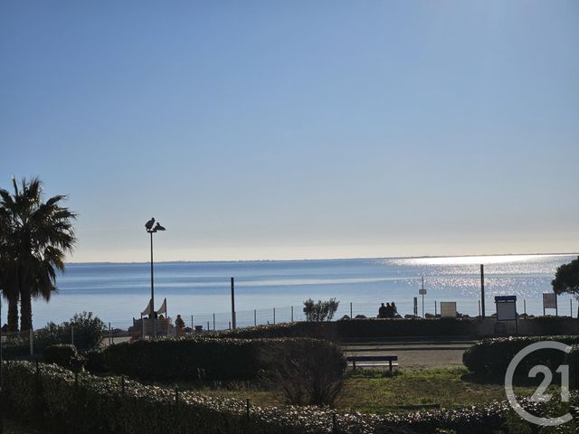 Appartement F4 à vendre - 4 pièces - 103.14 m2 - MEZE - 34 - LANGUEDOC-ROUSSILLON - Century 21 Alizés - Puig Immobilier