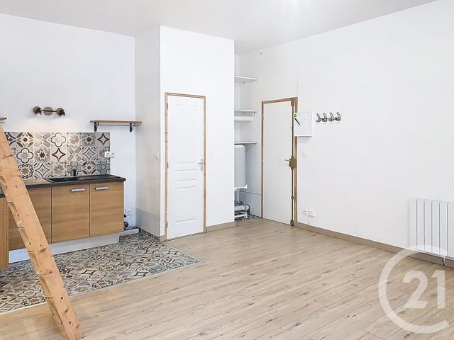 Appartement Studio à louer - 1 pièce - 34.34 m2 - SETE - 34 - LANGUEDOC-ROUSSILLON - Century 21 Alizés - Puig Immobilier