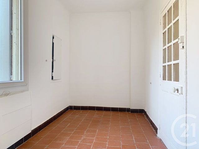 Afficher la photo en grand Appartement F2 à louer - 2 pièces - 25.07 m2 - SETE - 34 - LANGUEDOC-ROUSSILLON - Century 21 Alizés - Puig Immobilier