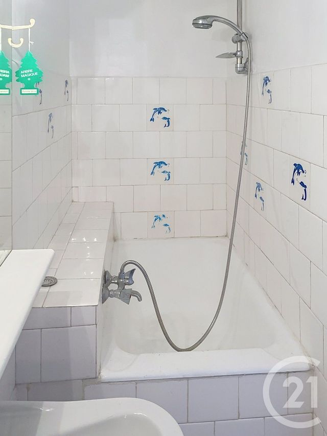 Afficher la photo en grand Appartement F2 à louer - 2 pièces - 25.07 m2 - SETE - 34 - LANGUEDOC-ROUSSILLON - Century 21 Alizés - Puig Immobilier