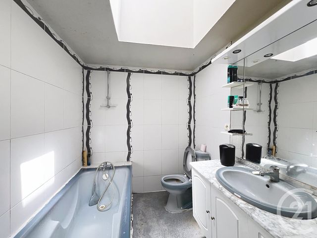 Appartement F4 à vendre - 3 pièces - 62.22 m2 - SETE - 34 - LANGUEDOC-ROUSSILLON - Century 21 Alizés - Puig Immobilier