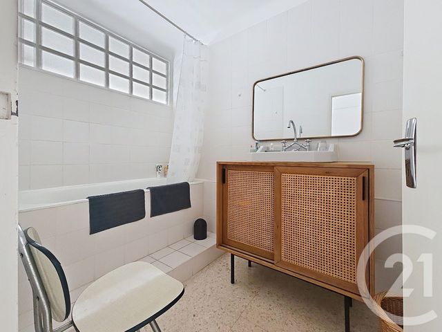 Appartement T3 à vendre - 3 pièces - 65.44 m2 - SETE - 34 - LANGUEDOC-ROUSSILLON - Century 21 Alizés - Puig Immobilier