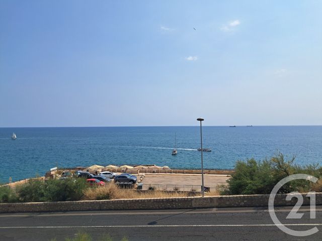 Afficher la photo en grand Appartement F2 à louer - 2 pièces - 30.74 m2 - SETE - 34 - LANGUEDOC-ROUSSILLON - Century 21 Alizés - Puig Immobilier