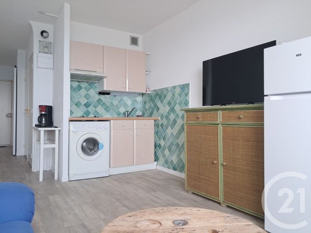Afficher la photo en grand Appartement F2 à louer - 2 pièces - 30.74 m2 - SETE - 34 - LANGUEDOC-ROUSSILLON - Century 21 Alizés - Puig Immobilier