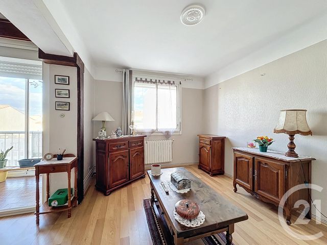 Afficher la photo en grand Appartement T3 à vendre - 3 pièces - 73.3 m2 - SETE - 34 - LANGUEDOC-ROUSSILLON - Century 21 Alizés - Puig Immobilier