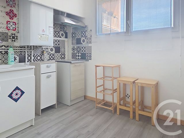 Appartement T3 à vendre - 3 pièces - 73.3 m2 - SETE - 34 - LANGUEDOC-ROUSSILLON - Century 21 Alizés - Puig Immobilier