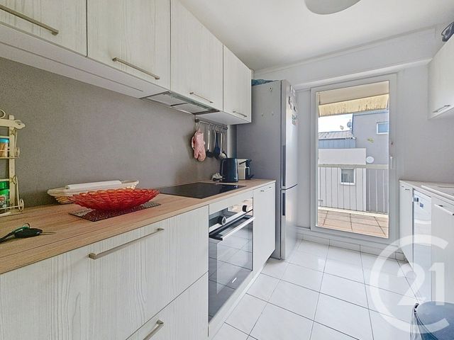 Afficher la photo en grand Appartement F4 à vendre - 4 pièces - 84.95 m2 - SETE - 34 - LANGUEDOC-ROUSSILLON - Century 21 Alizés - Puig Immobilier