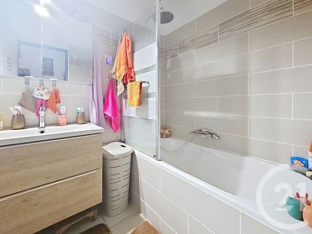 Appartement F3 à vendre - 3 pièces - 66.19 m2 - SETE - 34 - LANGUEDOC-ROUSSILLON - Century 21 Alizés - Puig Immobilier