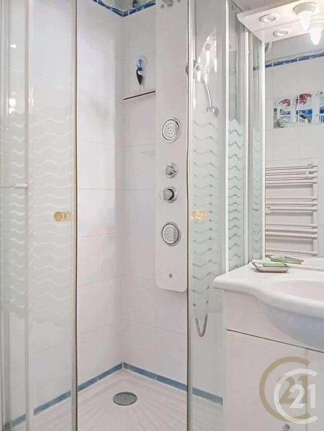 Appartement T2 à louer - 2 pièces - 38.2 m2 - SETE - 34 - LANGUEDOC-ROUSSILLON - Century 21 Alizés - Puig Immobilier