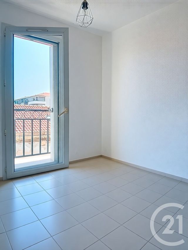 Appartement T2 à louer - 2 pièces - 38.2 m2 - SETE - 34 - LANGUEDOC-ROUSSILLON - Century 21 Alizés - Puig Immobilier