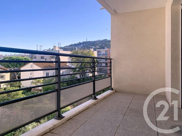 Appartement F2 à louer - 2 pièces - 45.27 m2 - SETE - 34 - LANGUEDOC-ROUSSILLON - Century 21 Alizés - Puig Immobilier