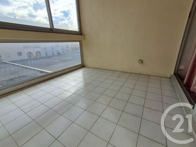Afficher la photo en grand Appartement F2 à louer - 2 pièces - 46.16 m2 - SETE - 34 - LANGUEDOC-ROUSSILLON - Century 21 Alizés - Puig Immobilier