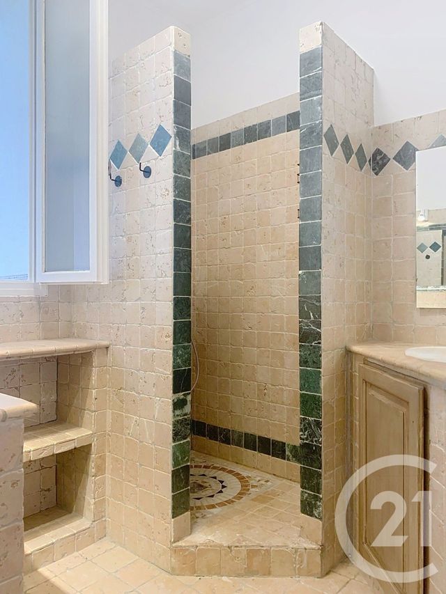 Appartement F3 à louer - 3 pièces - 71.08 m2 - SETE - 34 - LANGUEDOC-ROUSSILLON - Century 21 Alizés - Puig Immobilier