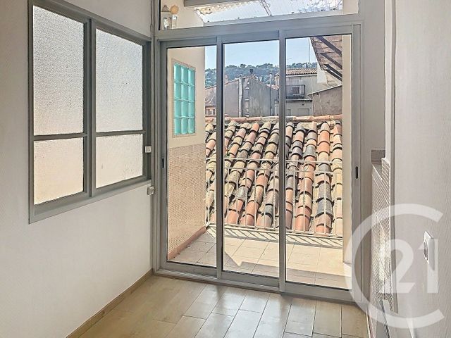 Appartement F3 à louer - 3 pièces - 71.08 m2 - SETE - 34 - LANGUEDOC-ROUSSILLON - Century 21 Alizés - Puig Immobilier
