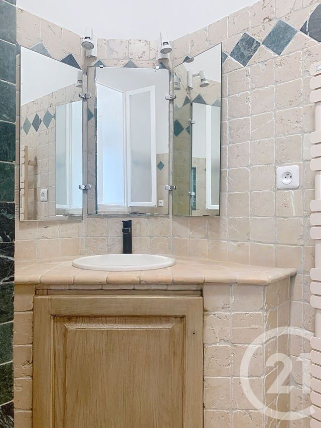 Appartement F3 à louer - 3 pièces - 71.08 m2 - SETE - 34 - LANGUEDOC-ROUSSILLON - Century 21 Alizés - Puig Immobilier