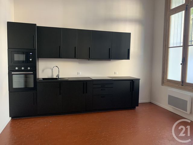 Afficher la photo en grand Appartement F2 à louer - 2 pièces - 40.3 m2 - SETE - 34 - LANGUEDOC-ROUSSILLON - Century 21 Alizés - Puig Immobilier