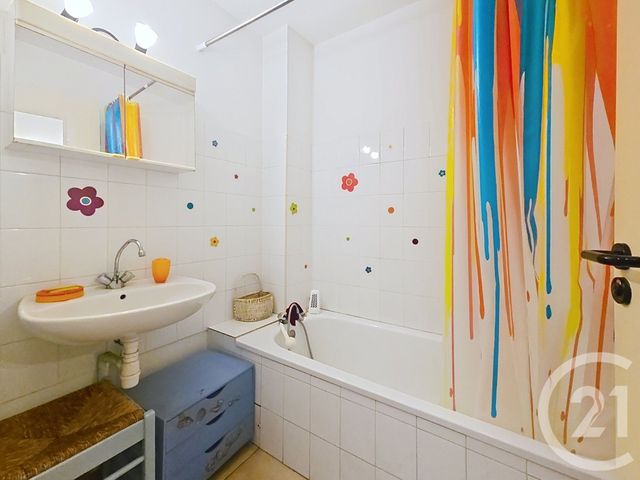 Afficher la photo en grand Appartement F1 à vendre - 1 pièce - 26.15 m2 - SETE - 34 - LANGUEDOC-ROUSSILLON - Century 21 Alizés - Puig Immobilier