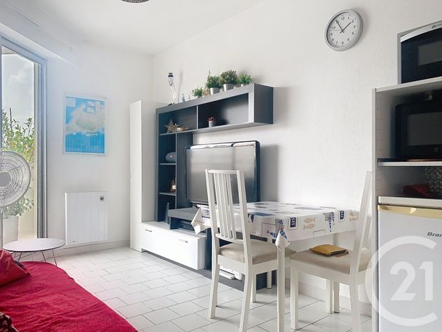 Appartement F2 à louer - 2 pièces - 29.97 m2 - SETE - 34 - LANGUEDOC-ROUSSILLON - Century 21 Alizés - Puig Immobilier