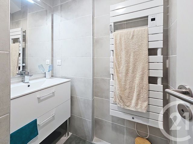 Appartement F3 à vendre - 4 pièces - 86.0 m2 - SETE - 34 - LANGUEDOC-ROUSSILLON - Century 21 Alizés - Puig Immobilier