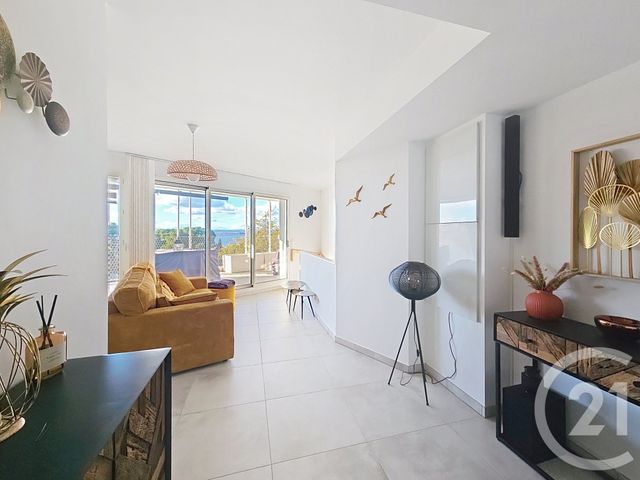 Appartement F3 à vendre - 4 pièces - 86.0 m2 - SETE - 34 - LANGUEDOC-ROUSSILLON - Century 21 Alizés - Puig Immobilier
