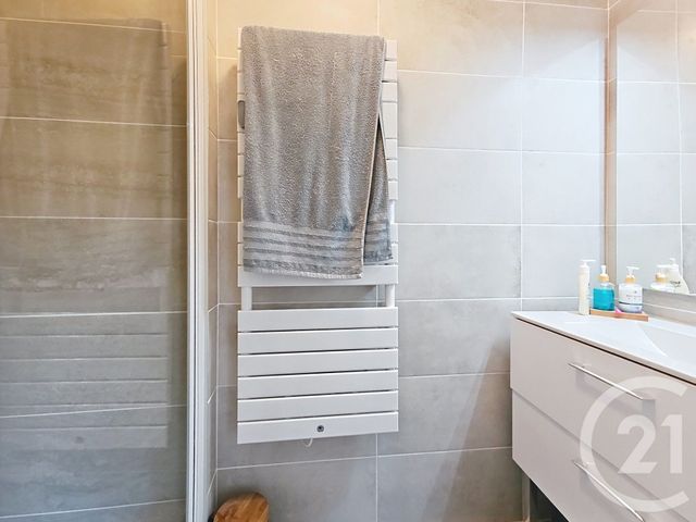 Appartement F3 à vendre - 4 pièces - 86.0 m2 - SETE - 34 - LANGUEDOC-ROUSSILLON - Century 21 Alizés - Puig Immobilier