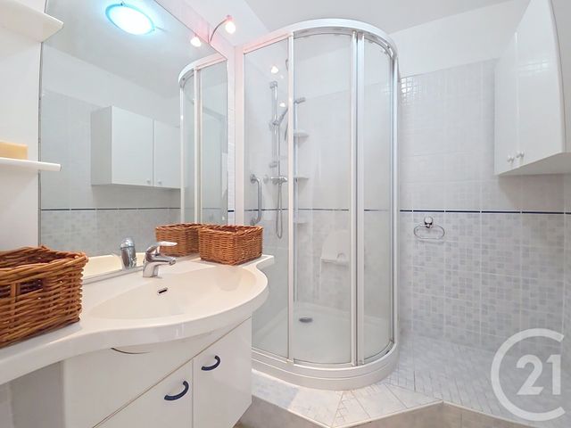 Appartement F2 à vendre - 2 pièces - 42.85 m2 - SETE - 34 - LANGUEDOC-ROUSSILLON - Century 21 Alizés - Puig Immobilier