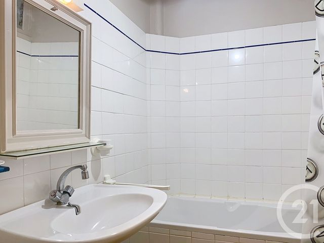 Appartement F3 à louer - 3 pièces - 68.19 m2 - SETE - 34 - LANGUEDOC-ROUSSILLON - Century 21 Alizés - Puig Immobilier