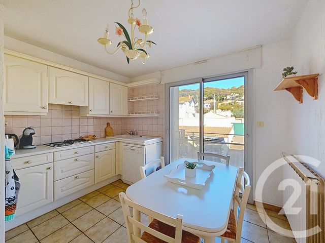 Appartement F4 à vendre - 4 pièces - 113.54 m2 - SETE - 34 - LANGUEDOC-ROUSSILLON - Century 21 Alizés - Puig Immobilier
