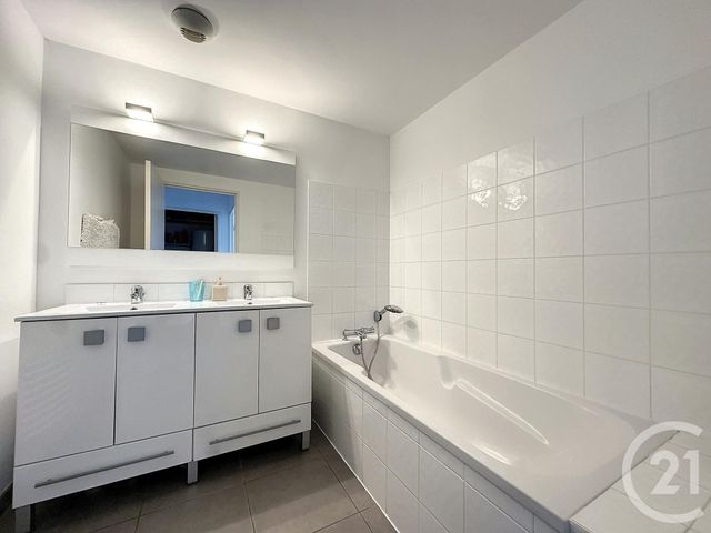 Appartement F3 à louer - 3 pièces - 69.19 m2 - SETE - 34 - LANGUEDOC-ROUSSILLON - Century 21 Alizés - Puig Immobilier