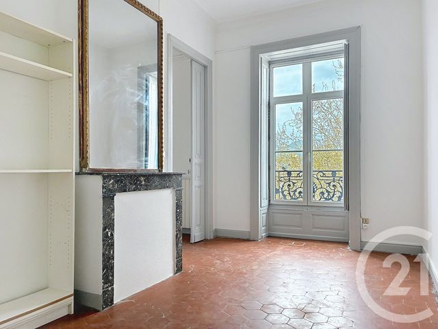 Appartement F4 à louer - 4 pièces - 71.63 m2 - SETE - 34 - LANGUEDOC-ROUSSILLON - Century 21 Alizés - Puig Immobilier