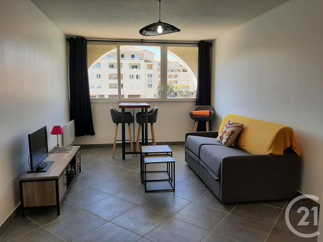 Appartement F1 à louer - 1 pièce - 26.36 m2 - SETE - 34 - LANGUEDOC-ROUSSILLON - Century 21 Alizés - Puig Immobilier