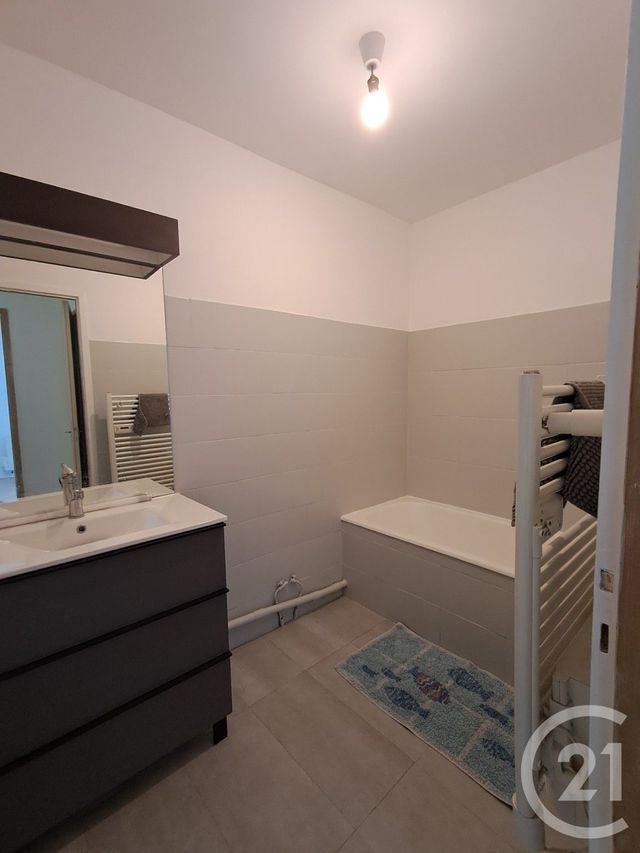 Appartement F2 à louer - 2 pièces - 46.08 m2 - SETE - 34 - LANGUEDOC-ROUSSILLON - Century 21 Alizés - Puig Immobilier