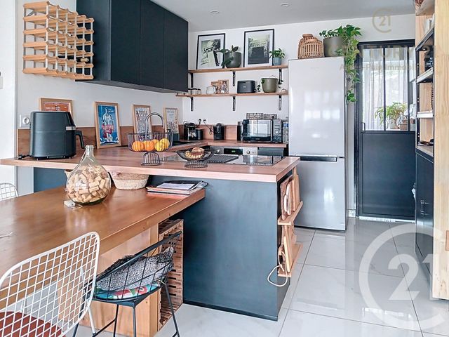 Appartement F5 à vendre - 5 pièces - 94.23 m2 - BALARUC LES BAINS - 34 - LANGUEDOC-ROUSSILLON - Century 21 Alizés - Puig Immobilier