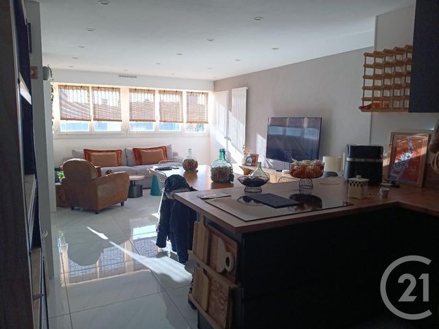 Appartement F5 à vendre - 5 pièces - 85.8 m2 - BALARUC LES BAINS - 34 - LANGUEDOC-ROUSSILLON - Century 21 Alizés - Puig Immobilier