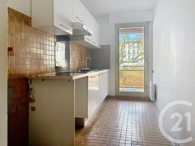 Appartement F2 à louer - 2 pièces - 51.73 m2 - SETE - 34 - LANGUEDOC-ROUSSILLON - Century 21 Alizés - Puig Immobilier