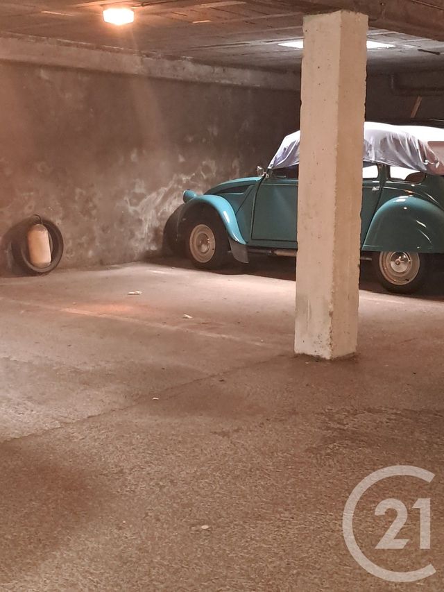 parking à louer - 14.0 m2 - SETE - 34 - LANGUEDOC-ROUSSILLON - Century 21 Alizés - Puig Immobilier