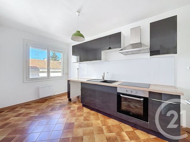Appartement F3 à vendre - 3 pièces - 64.37 m2 - SETE - 34 - LANGUEDOC-ROUSSILLON - Century 21 Alizés - Puig Immobilier