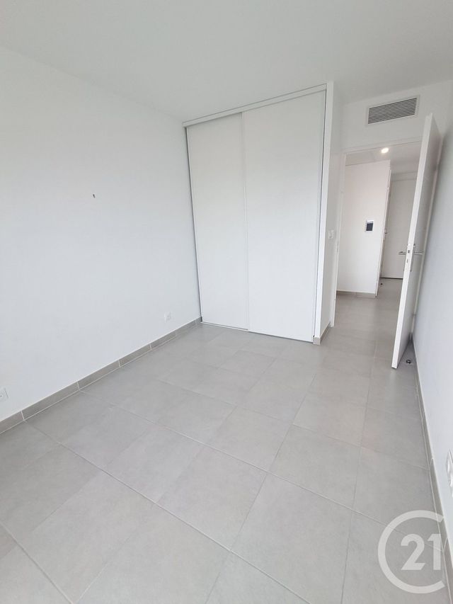 Appartement F3 à louer - 3 pièces - 59.3 m2 - SETE - 34 - LANGUEDOC-ROUSSILLON - Century 21 Alizés - Puig Immobilier